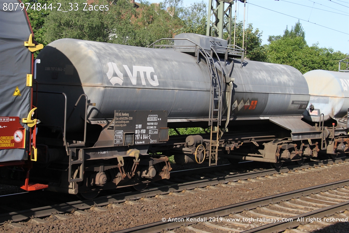 807974844-2_33 Zaces.JPG